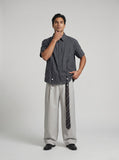 DAXUEN Short-sleeved button-up shirt with utility pockets — model photo