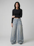 DAXUEN Ultra wide-leg loose-fitting pants with a high-waisted design — model photo