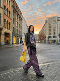 DAXUEN Oversized short-sleeve graphic T-shirt with nocturnal scene — model photo