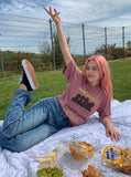 DAXUEN Oversized short-sleeve graphic t-shirt — model photo