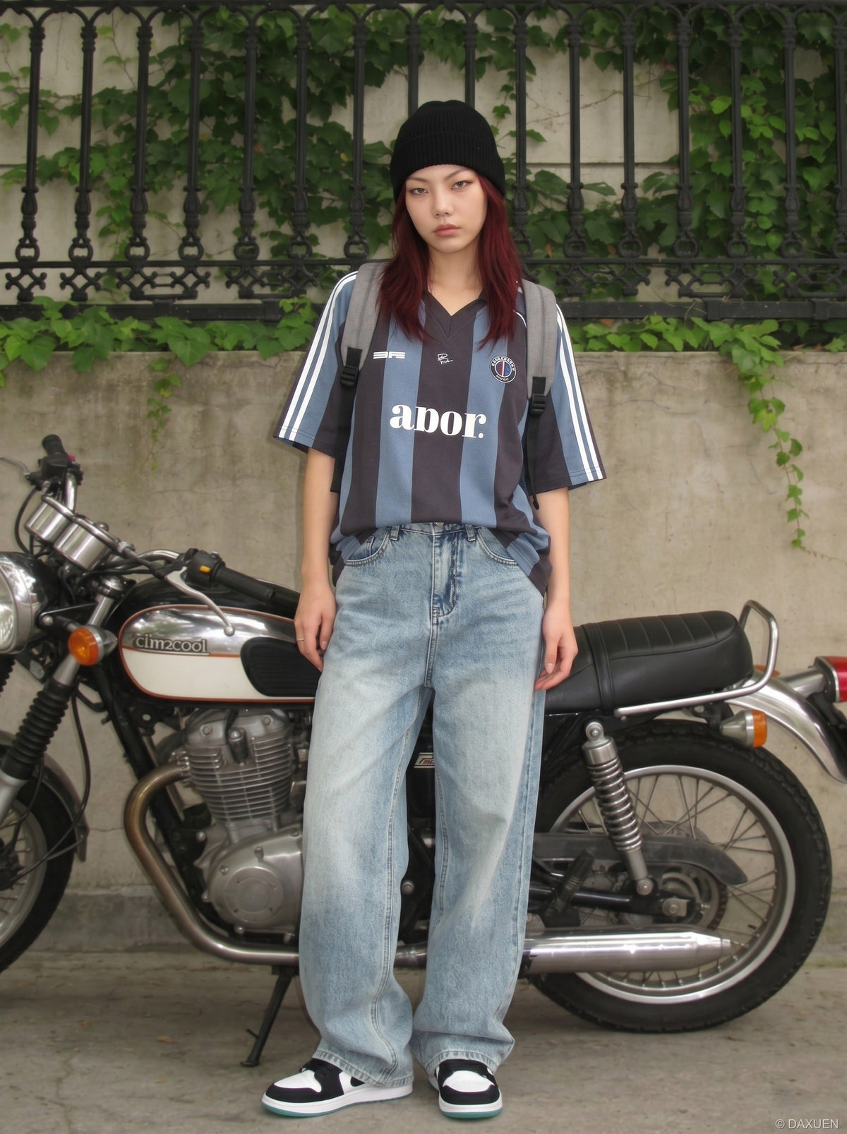 DAXUEN Short-sleeved vertical stripe polo shirt — model photo