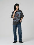 DAXUEN Vintage graphic t-shirt with Club Monologue print — model photo
