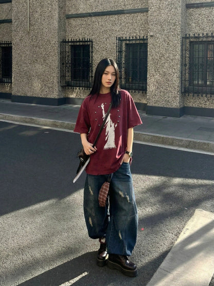 DAXUEN Oversized short-sleeved T-shirt with Statue of Liberty graphic — model photo