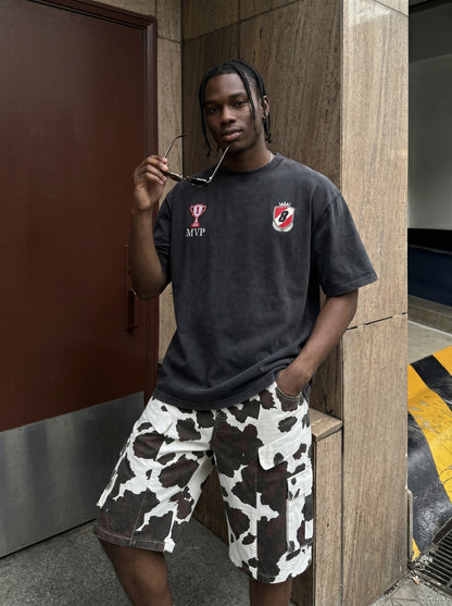 DAXUEN Vintage Trophy Graphic T-Shirt | DAXUEN — model photo