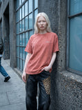DAXUEN Men's vintage wash short sleeve t-shirt — model photo
