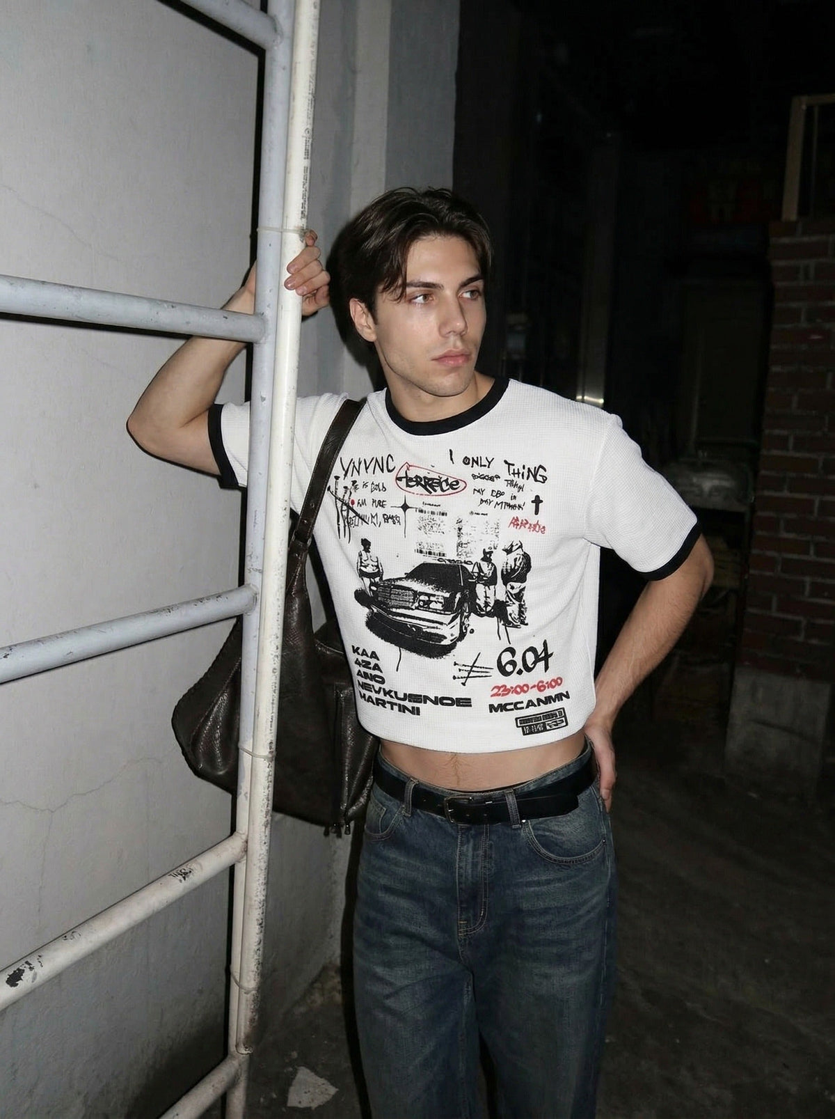 DAXUEN White waffle-knit graphic t-shirt with black and red print — model photo