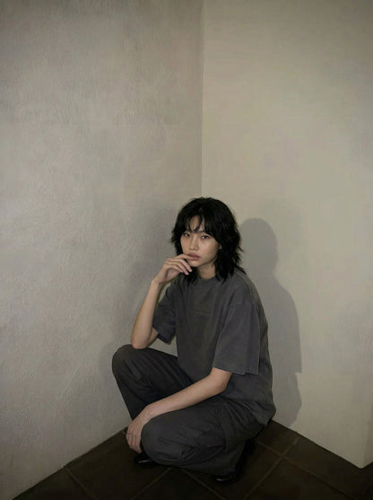 DAXUEN Relaxed-fit short-sleeve t-shirt with washed effect — model photo