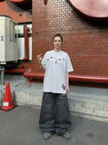 DAXUEN Oversized short-sleeve crew neck T-shirt with graphic — model photo