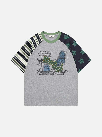 Graphic raglan t-shirt with dog and cat design
