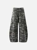 Wide-leg camouflage cargo pants