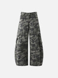 Wide-leg camouflage cargo pants