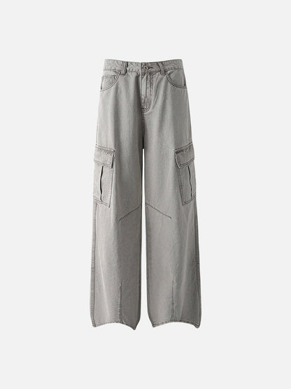 Wide-leg cargo jeans in washed denim