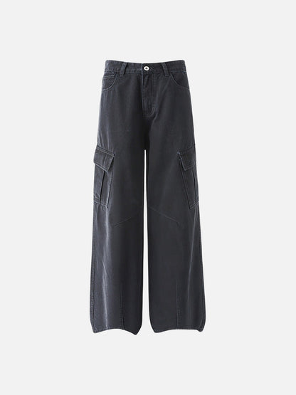 Wide-leg cargo jeans in washed denim