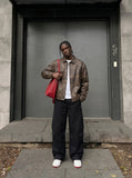 DAXUEN Wide-leg cargo trousers with large pockets — model photo
