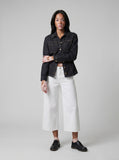 DAXUEN Shop DAXUEN Wide-Leg Cropped Pants for Men — model photo