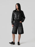 DAXUEN Men's wide-leg denim cargo shorts — model photo
