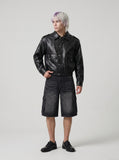 DAXUEN Men's wide-leg denim cargo shorts — model photo