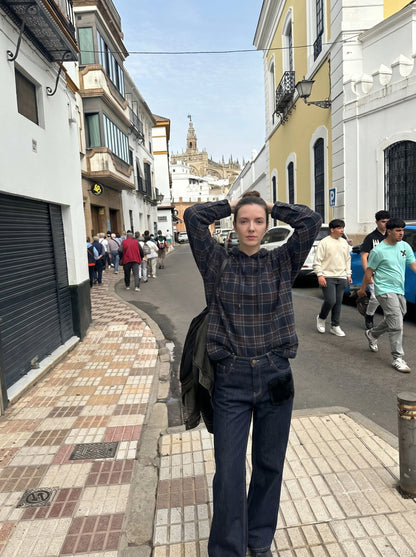 DAXUEN Wide-leg denim jeans with unique patches — model photo
