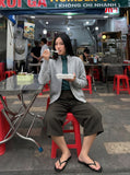 DAXUEN Unisex wide-leg cropped plaid pants — model photo