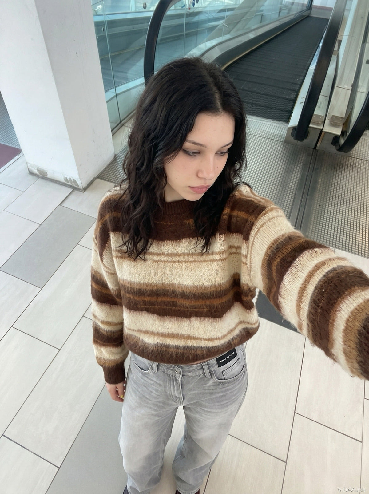 DAXUEN Wide-leg jeans in light washed grey denim — model photo