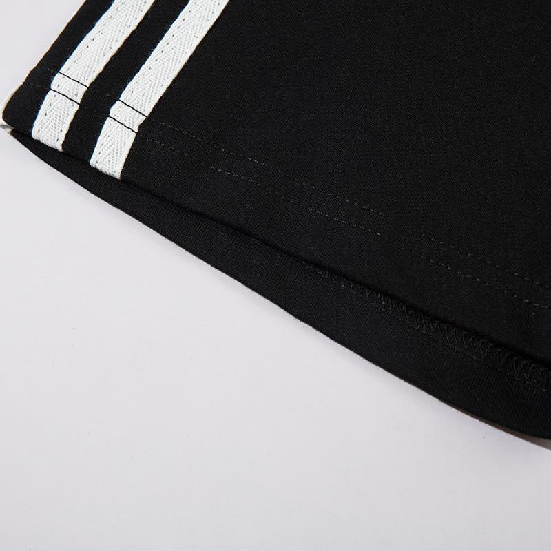 Loose Side-striped T-shirt