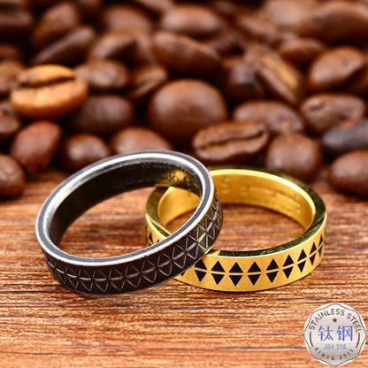 Retro Etched Sawtooth Ring