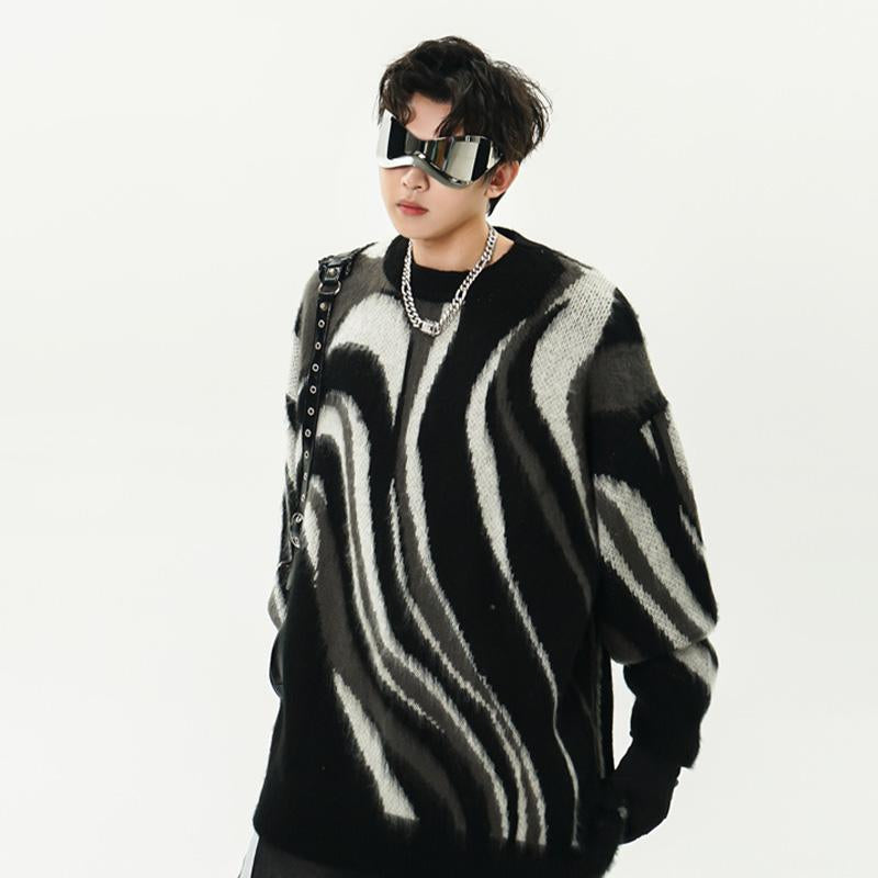 Loose Contrast Print Sweater