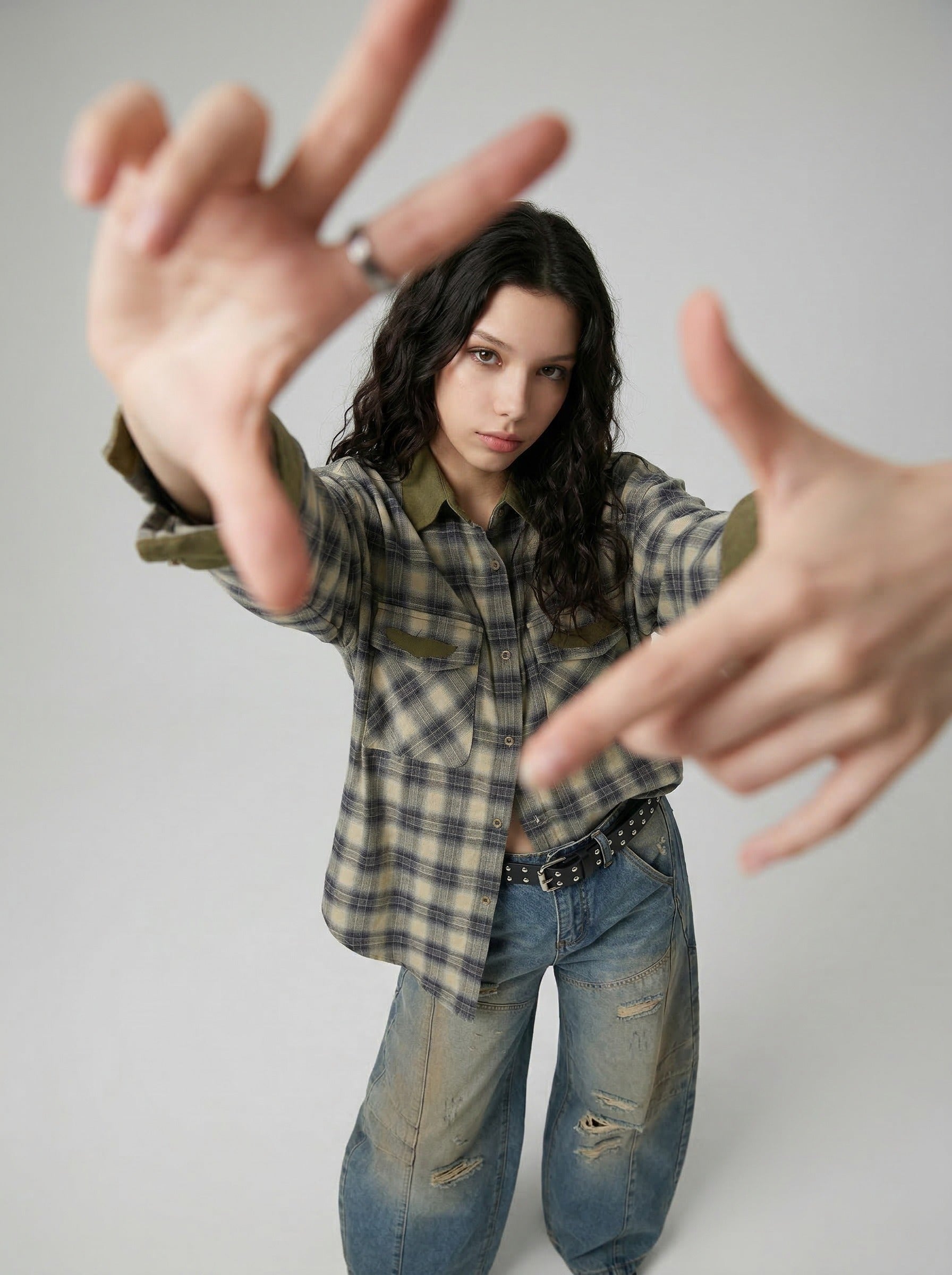 Grunge Distressed Wide-Leg Jeans