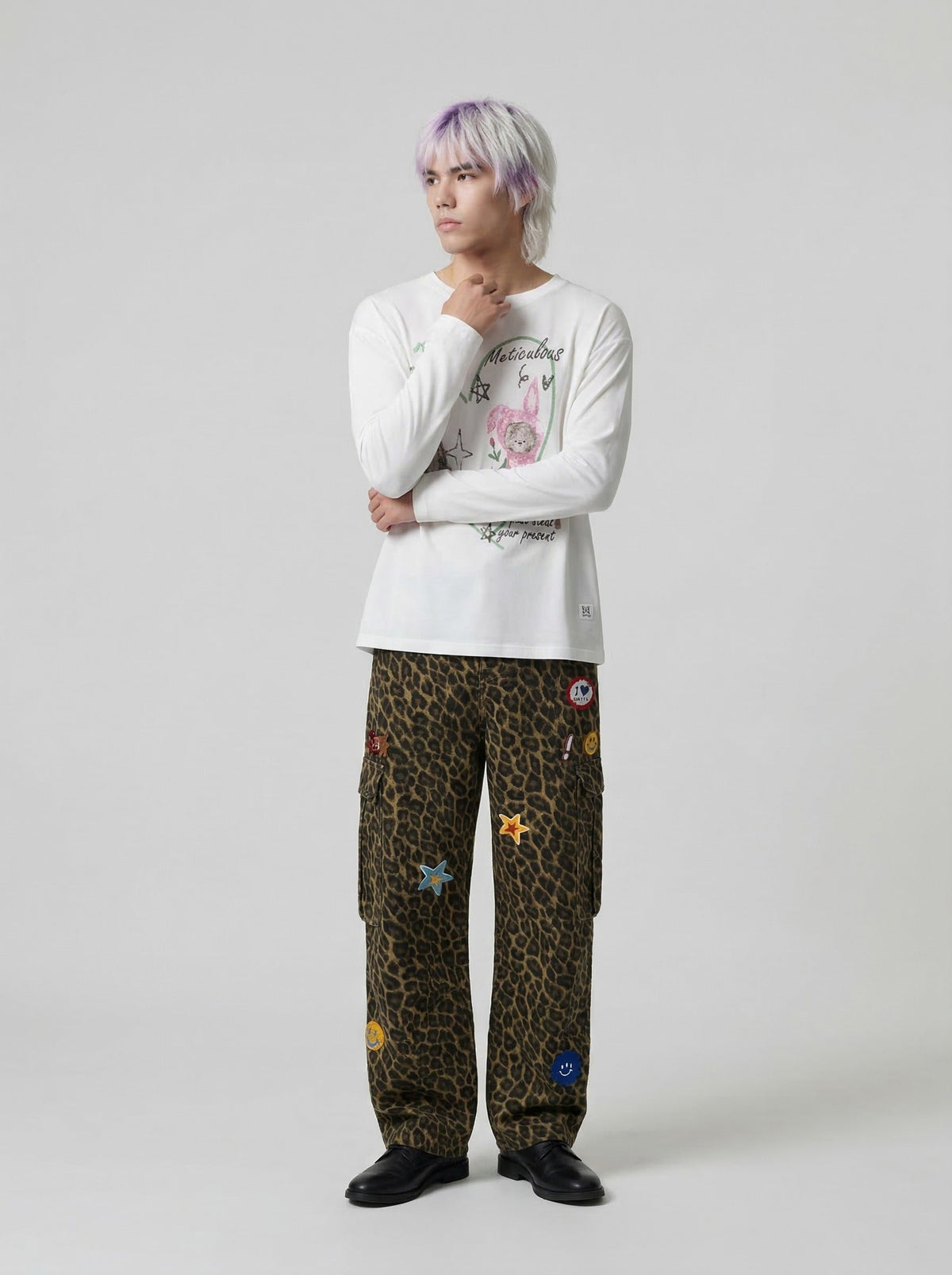 Meticulous Cartoon Graphic Long-Sleeve T-Shirt